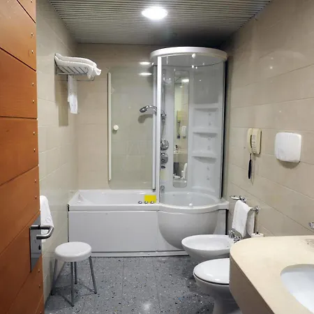 Il Leon D'Oro Bari - By Farace Hotels Otel