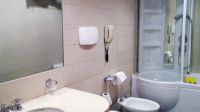 Il Leon D'Oro Bari - By Farace Hotels מלון 4*