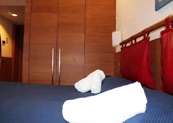 Il Leon D'Oro Bari - By Farace Hotels 4* בארי