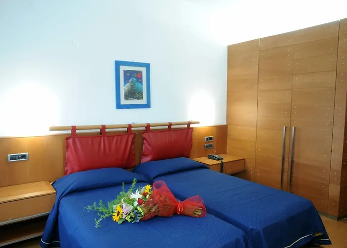 Il Leon D'Oro Bari - By Farace Hotels מלון 4*