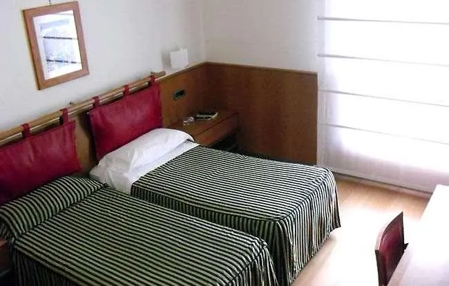 מלון Il Leon D'Oro Bari - By Farace Hotels 4*